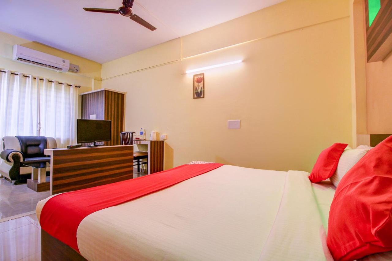 Capital O 17320 Vijaya Residency Manipal Exteriör bild