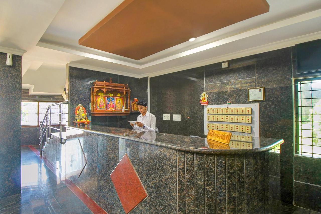 Capital O 17320 Vijaya Residency Manipal Exteriör bild