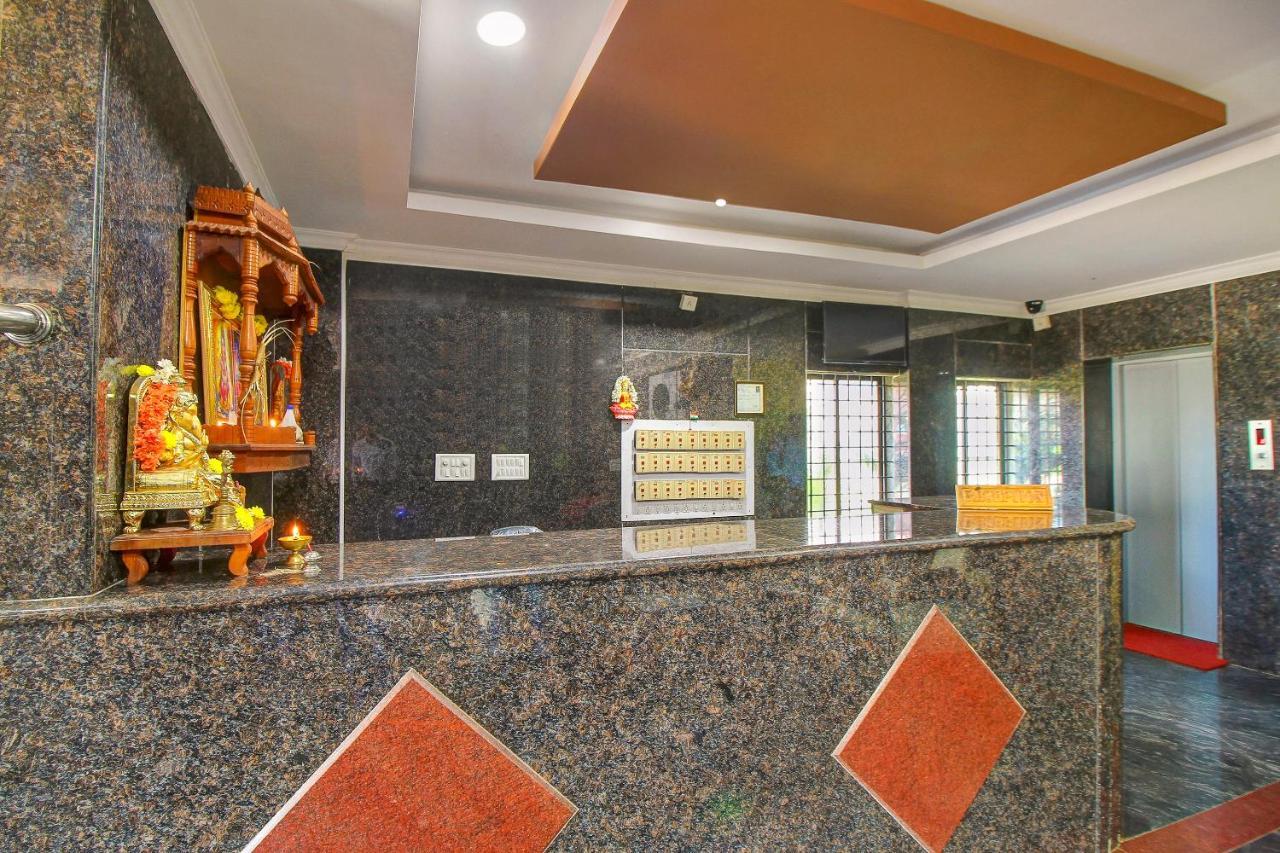Capital O 17320 Vijaya Residency Manipal Exteriör bild